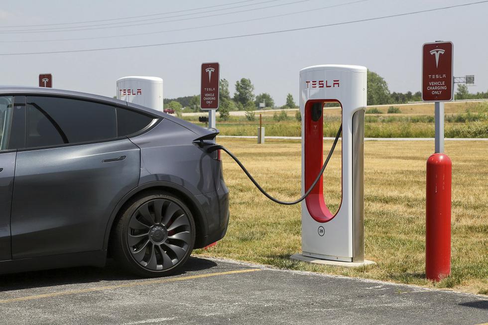 How much is a charging station for store a tesla